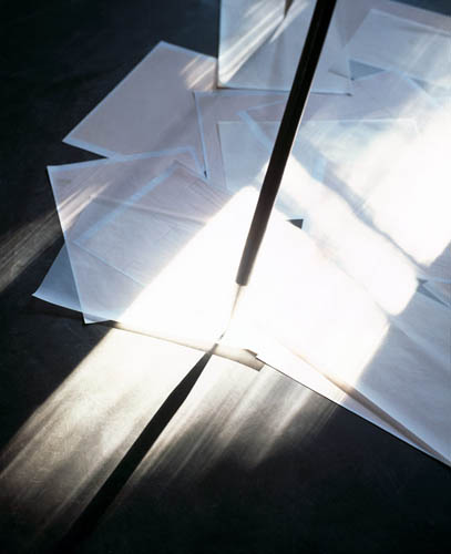 Statt Stativ • Instead of Tripod -  Galerie Kapinos, Berlin, 2004